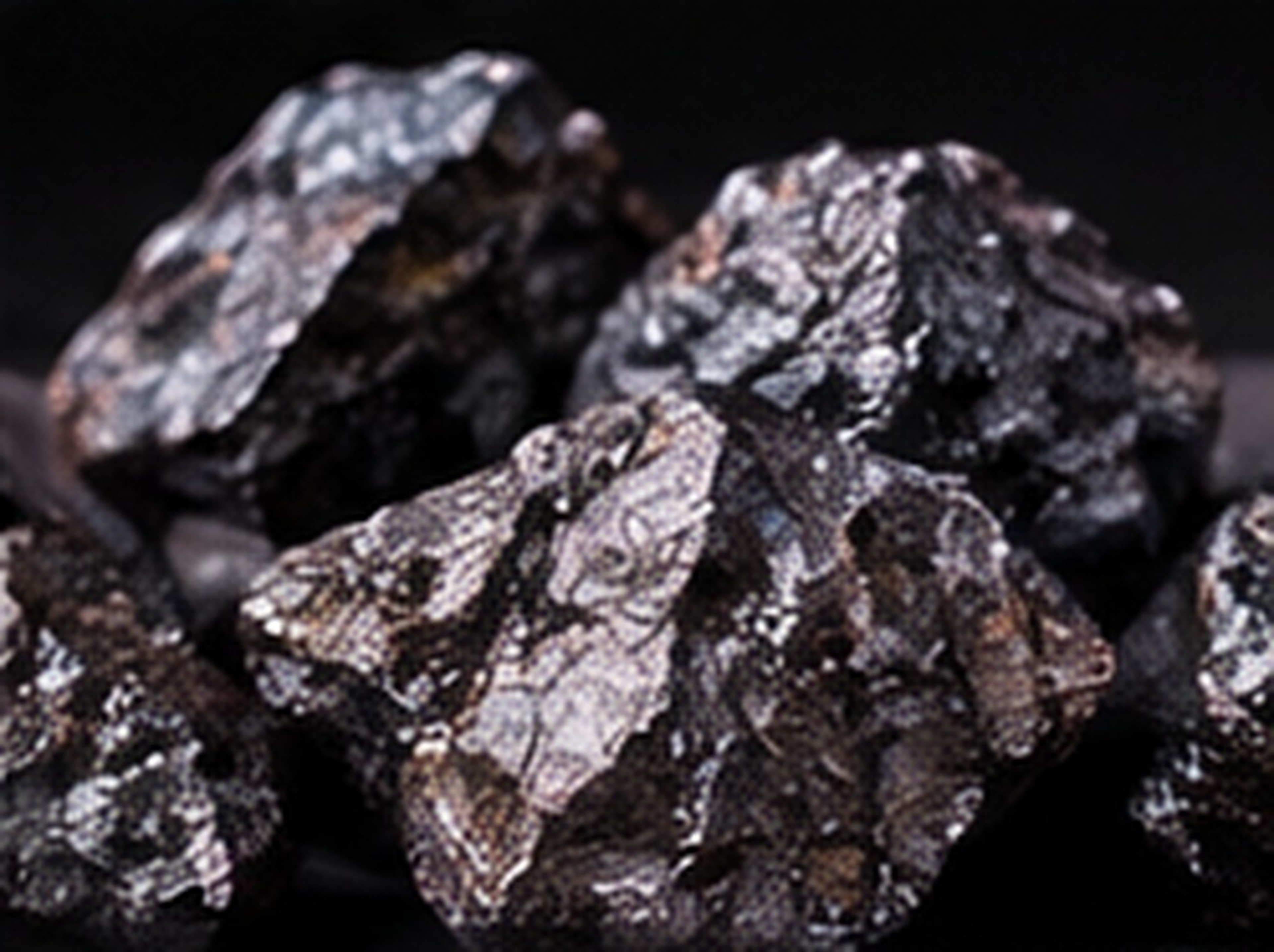 Manganèse mineral sample photograph (illustrative)